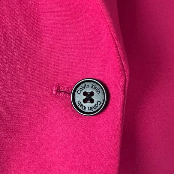 Calvin Klein One-Button Long Topper
